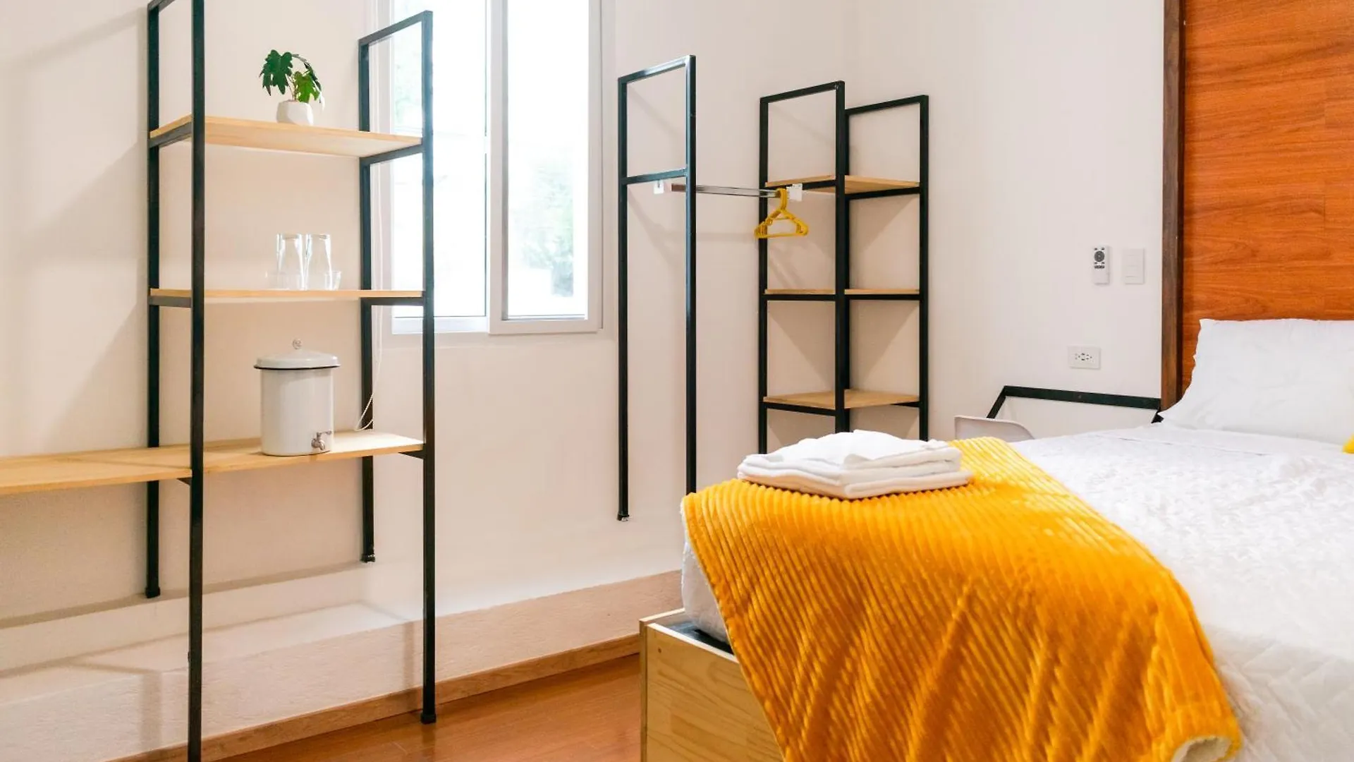 Modern And Elegant Near Tikal Futura And Miraflores H8 Guatemala City 0*,